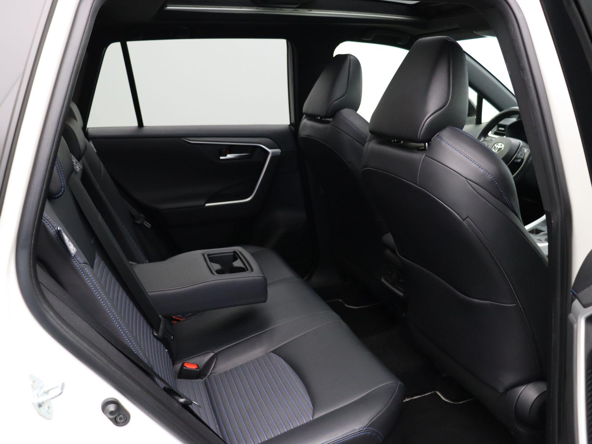 Toyota RAV4 2.5 Hybrid Bi-Tone - Afbeelding 9