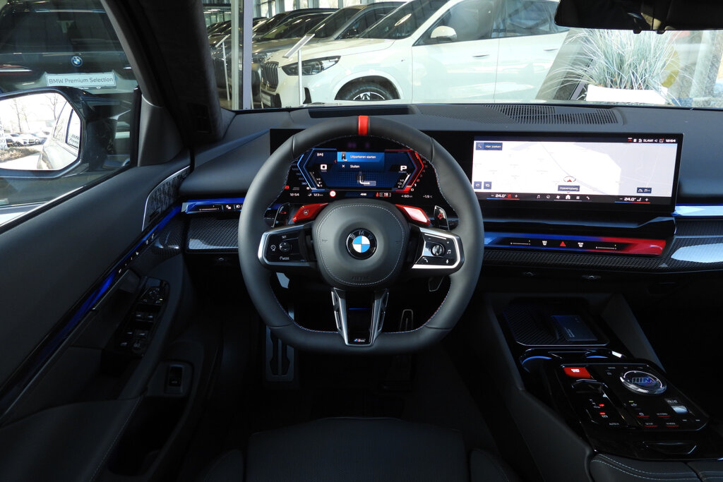 BMW M5 2