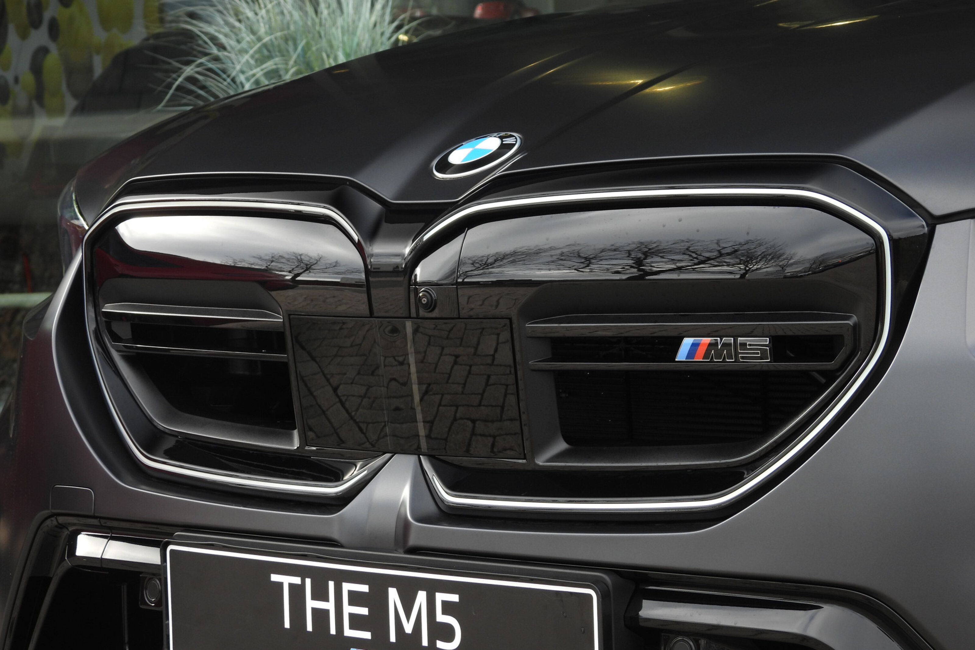 BMW M5 7