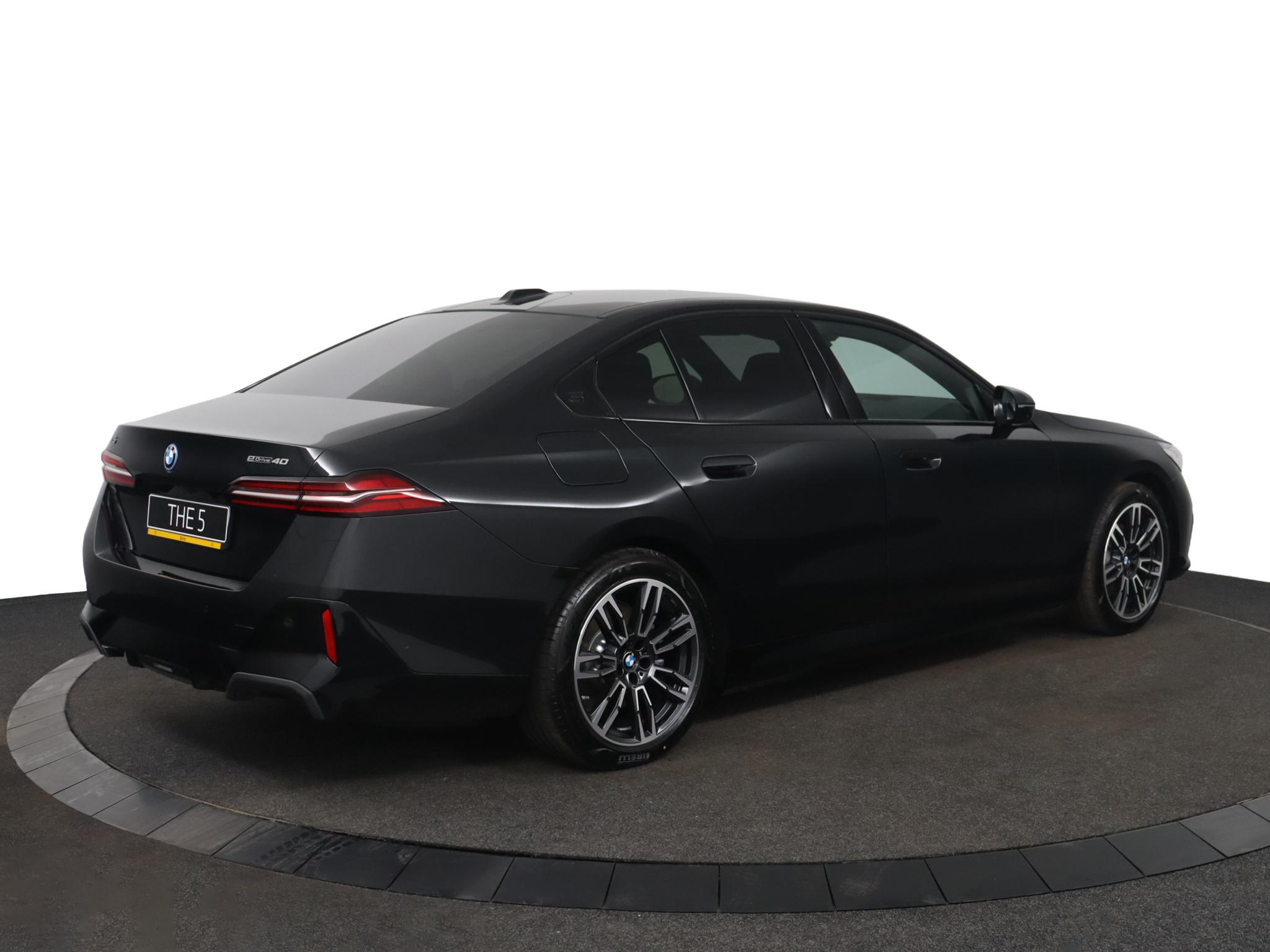 BMW i5 eDrive40 Sedan - Afbeelding 2