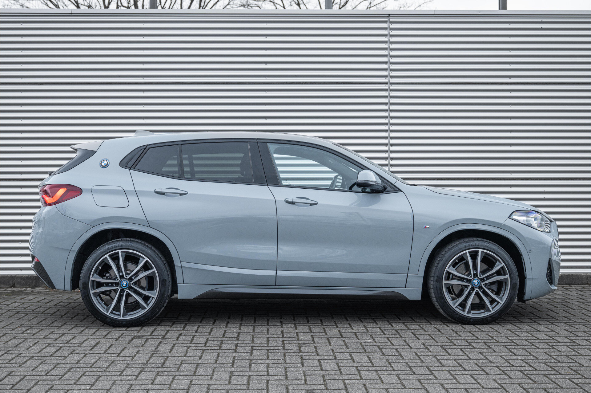 BMW X2 xDrive25e High Executive M Sport Automaat - Afbeelding 3