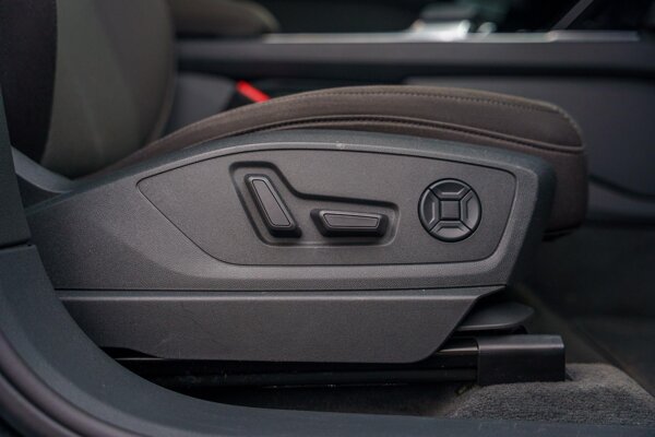 elektrisch verstelbare passagiersstoel elektrisch verstelbare passagiersstoel