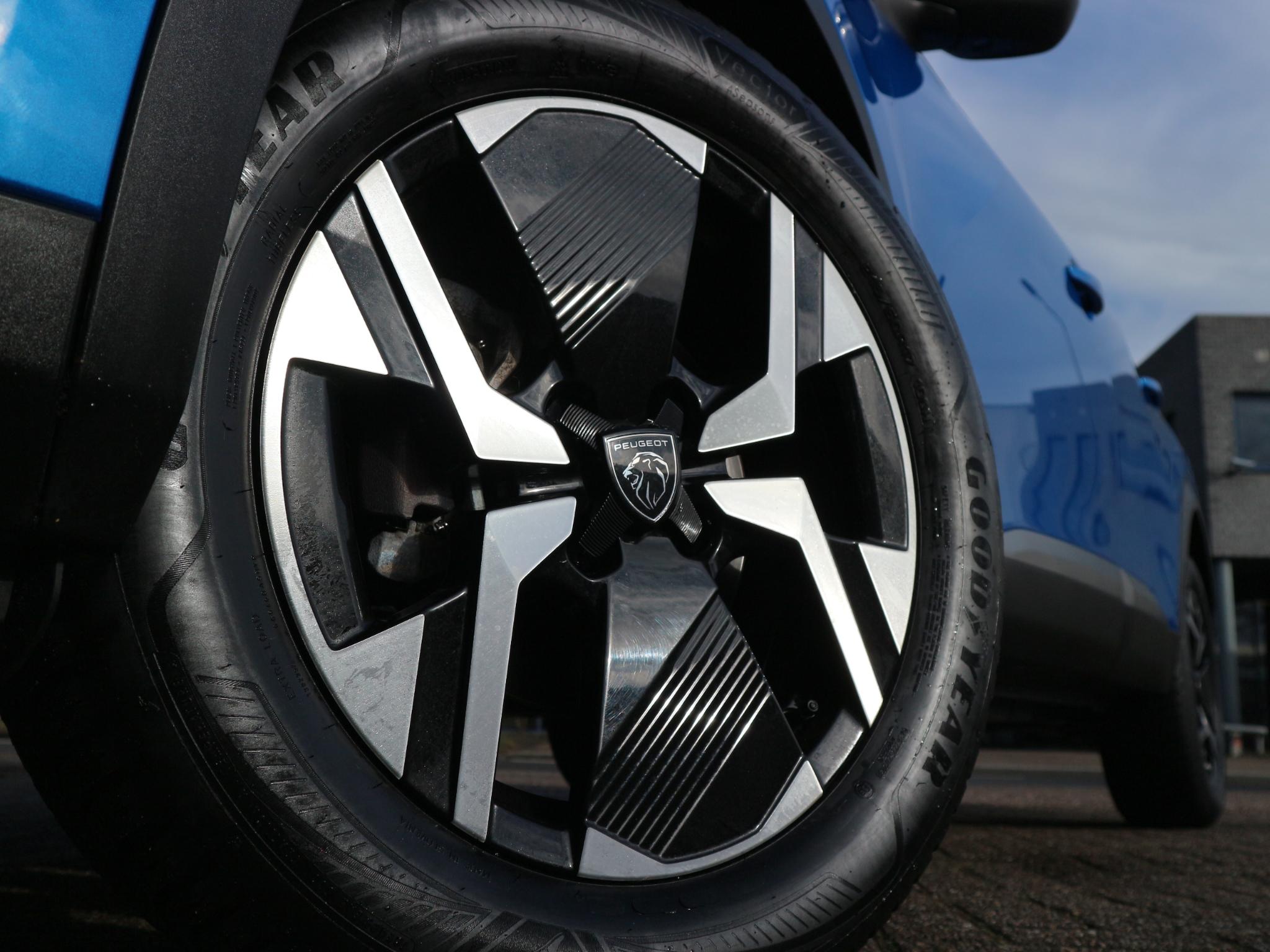 Peugeot 2008 1.2 PureTech 130 GT - Afbeelding 4
