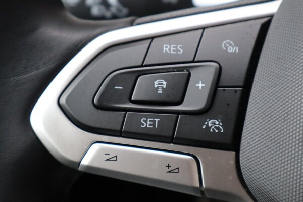 cruise control adaptief en stuurhulp cruise control adaptief en stuurhulp