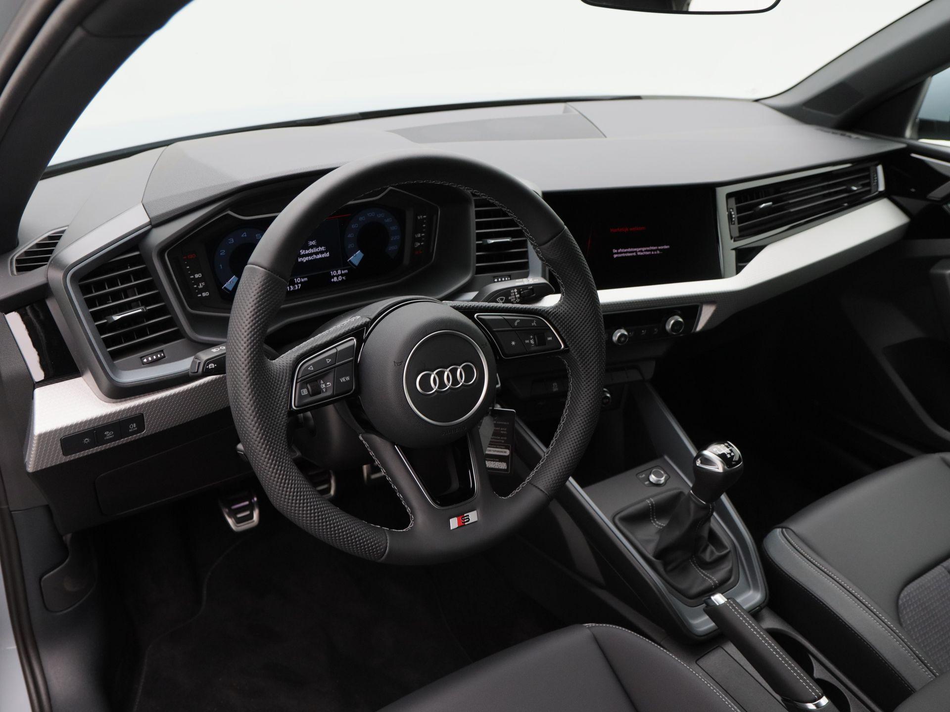 Audi A1 S edition 25 TFSI |  95 PK  | - Afbeelding 4