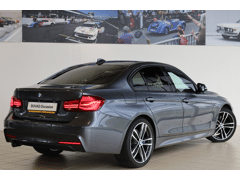 BMW 3 Serie Sedan 318i - Afbeelding 2