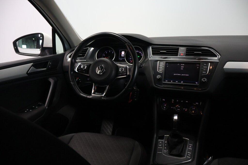 Volkswagen Tiguan 1.4 TSI ACT 150pk Automaat | Trekhaak | ACC | DAB - Afbeelding 2