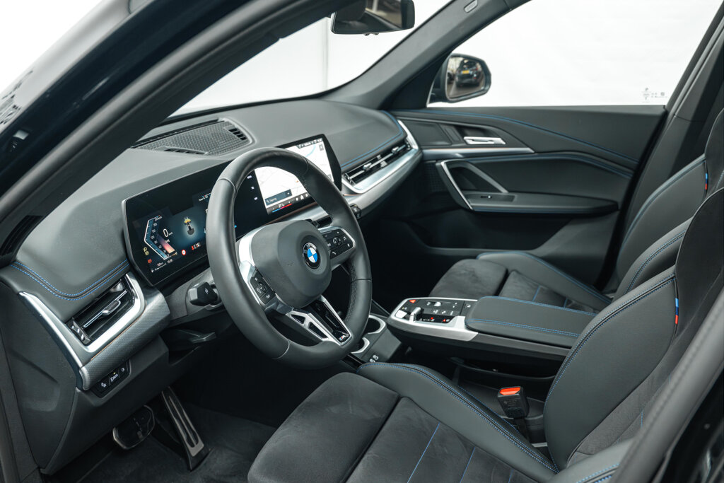 BMW X1 11