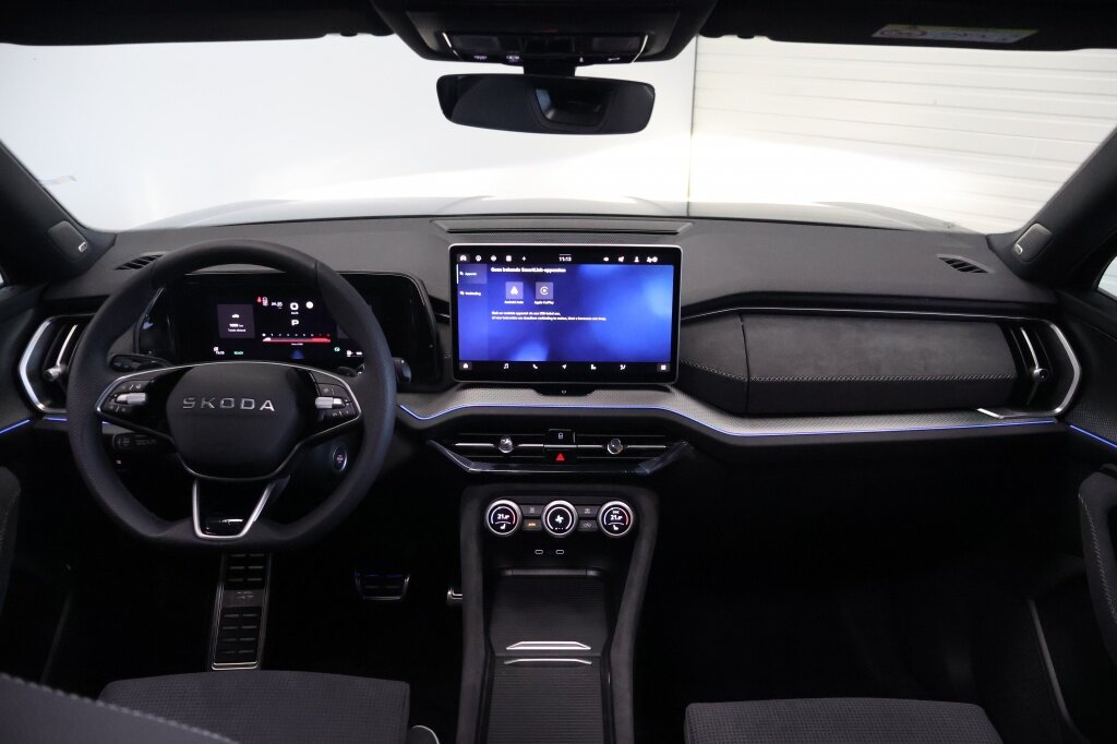 Škoda Kodiaq 1.5 TSI mHEV 110kW Sportline 7p | Trekhaak | 360 Camera | ACC - Afbeelding 2