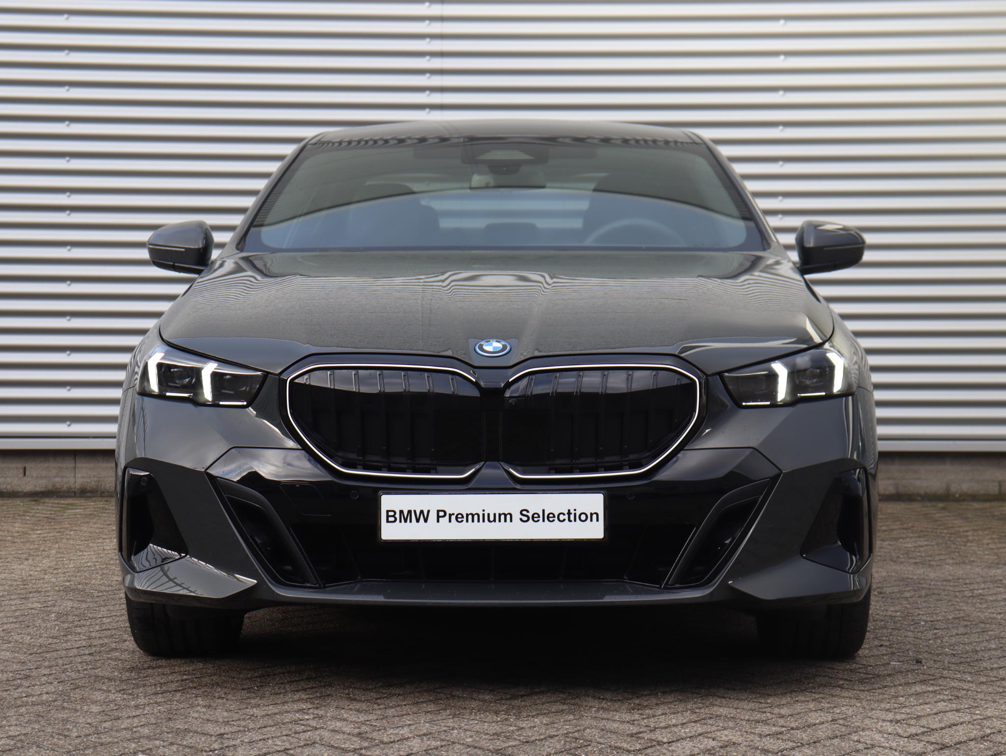 BMW 5 Serie Sedan 530e - Afbeelding 3