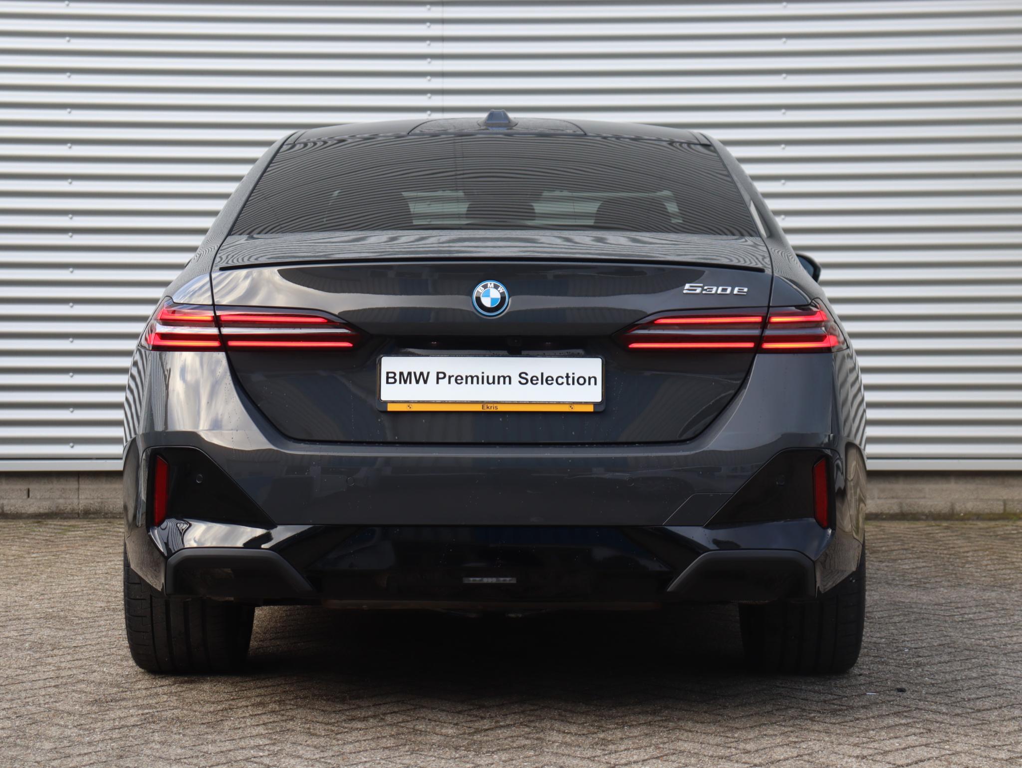 BMW 5 Serie Sedan 530e - Afbeelding 4