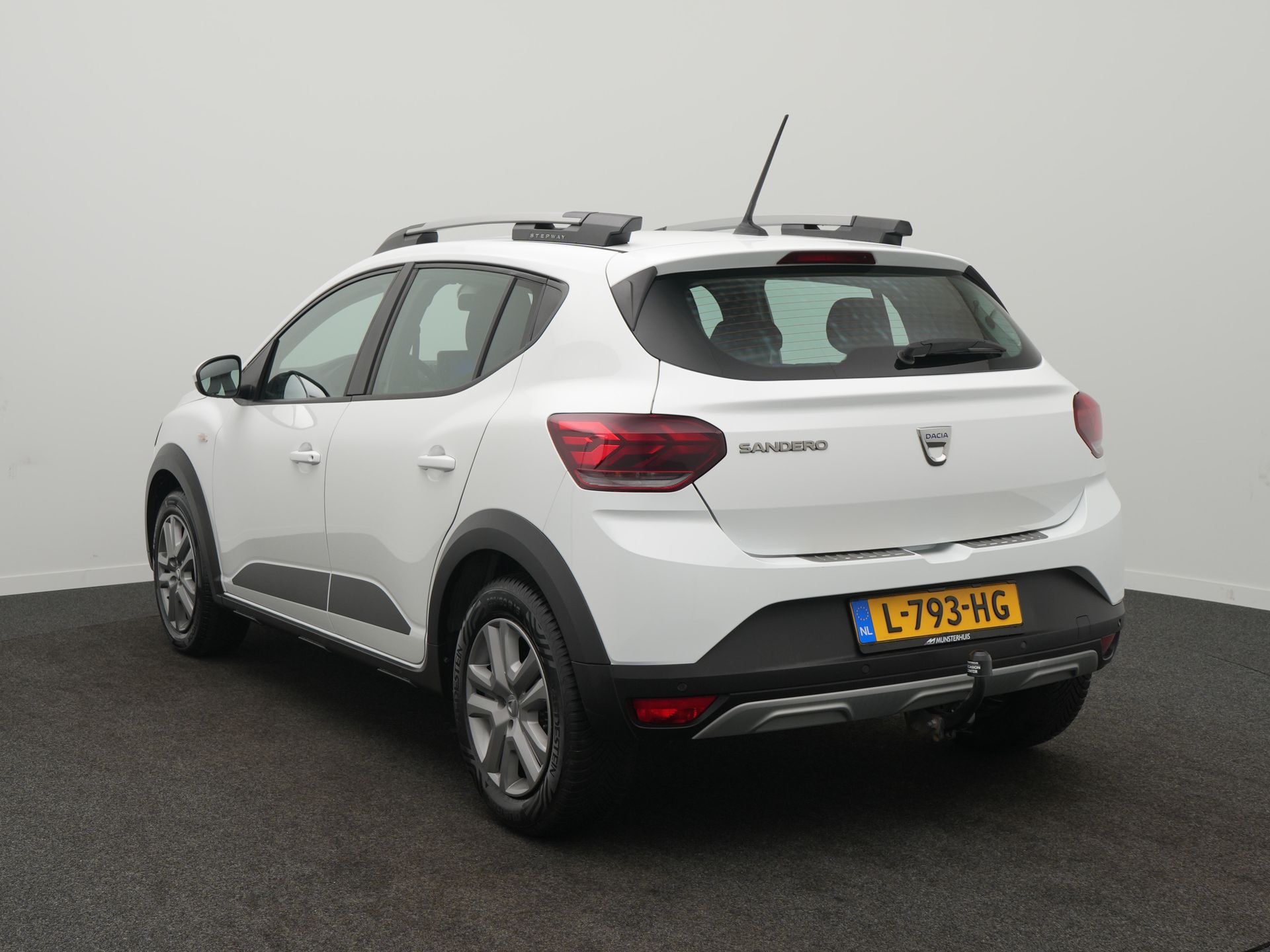 Dacia Sandero TCe 100 Bi-Fuel Essential - Afbeelding 4