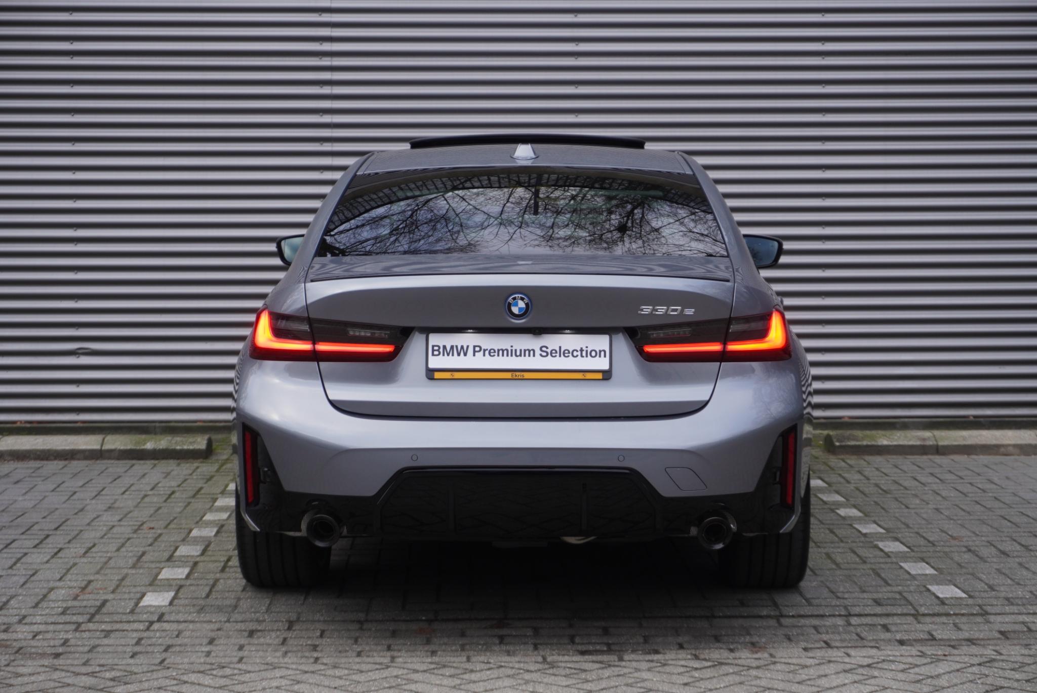 BMW 3 Serie 330e Sedan - Afbeelding 5