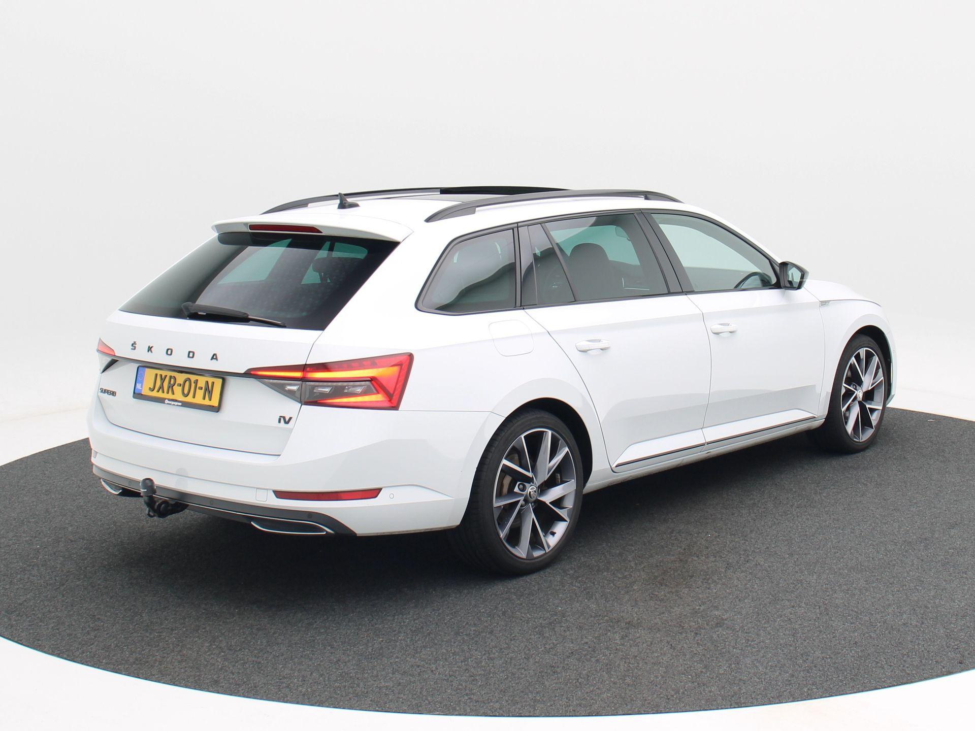 Skoda Superb Combi 1.4 TSi iV 218 Pk Automaat Sportline Business - Afbeelding 2