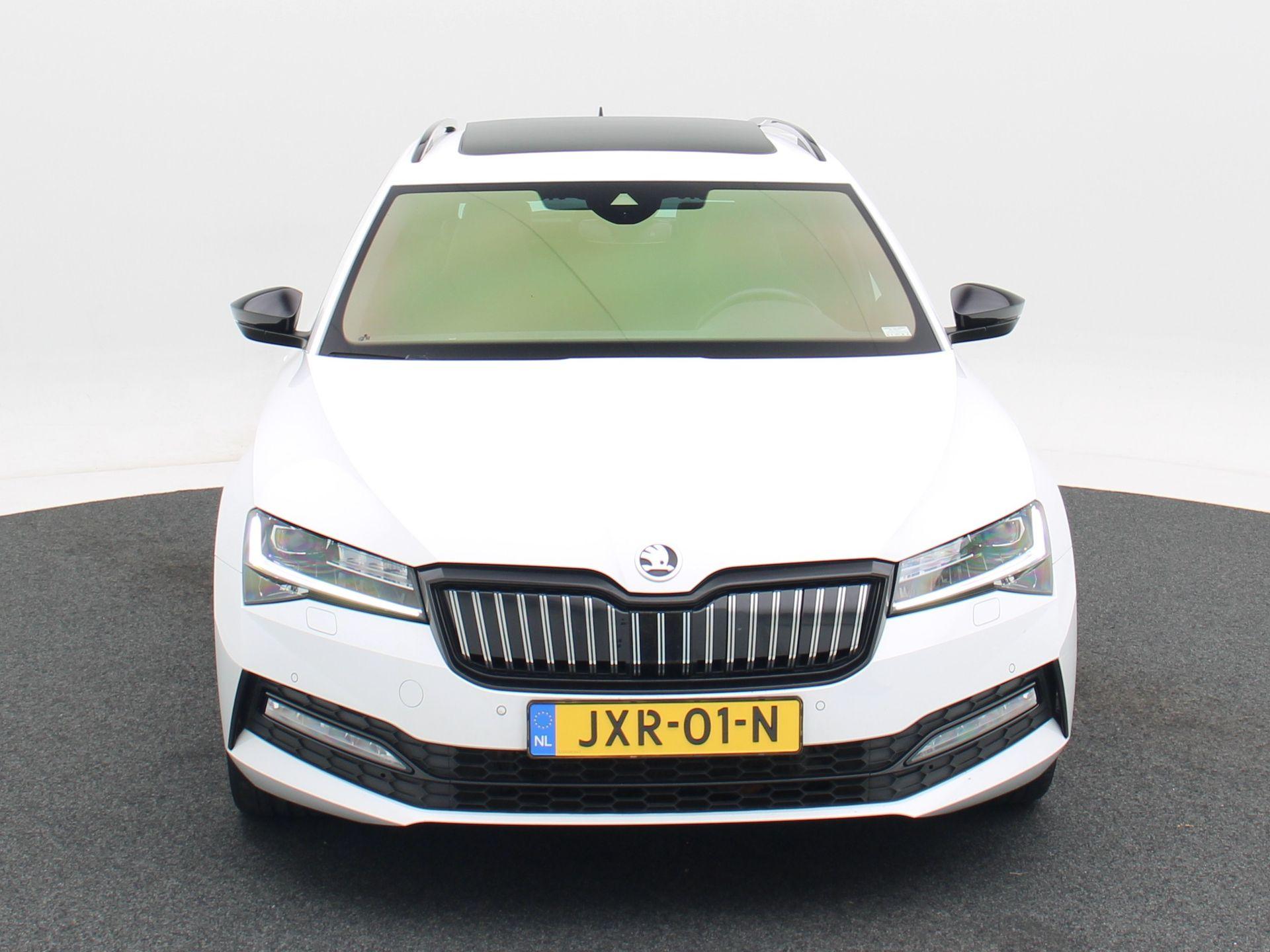 Skoda Superb Combi 1.4 TSi iV 218 Pk Automaat Sportline Business - Afbeelding 4
