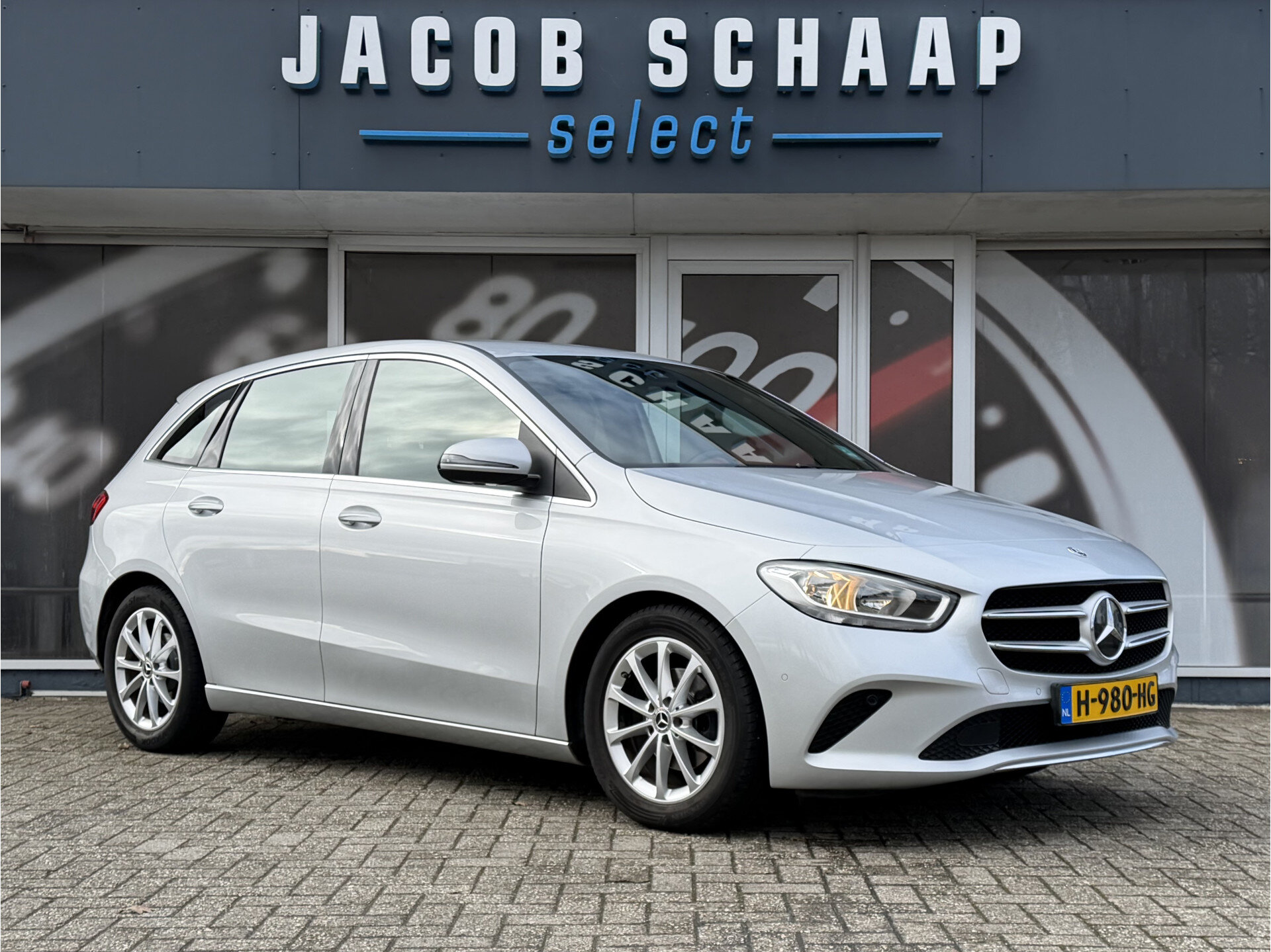 Mercedes-Benz B-Klasse 180 Launch Edition - Afbeelding 3