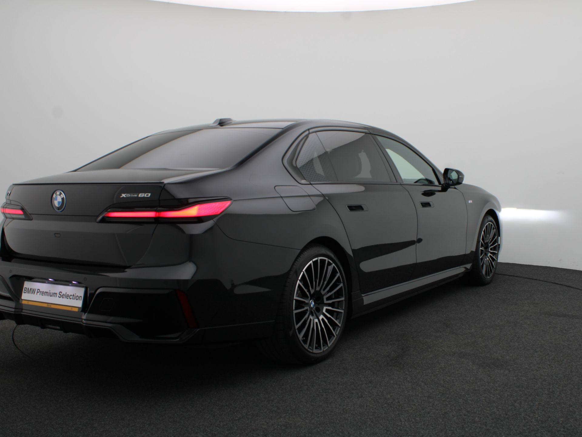 BMW i7 xDrive60 - Afbeelding 2