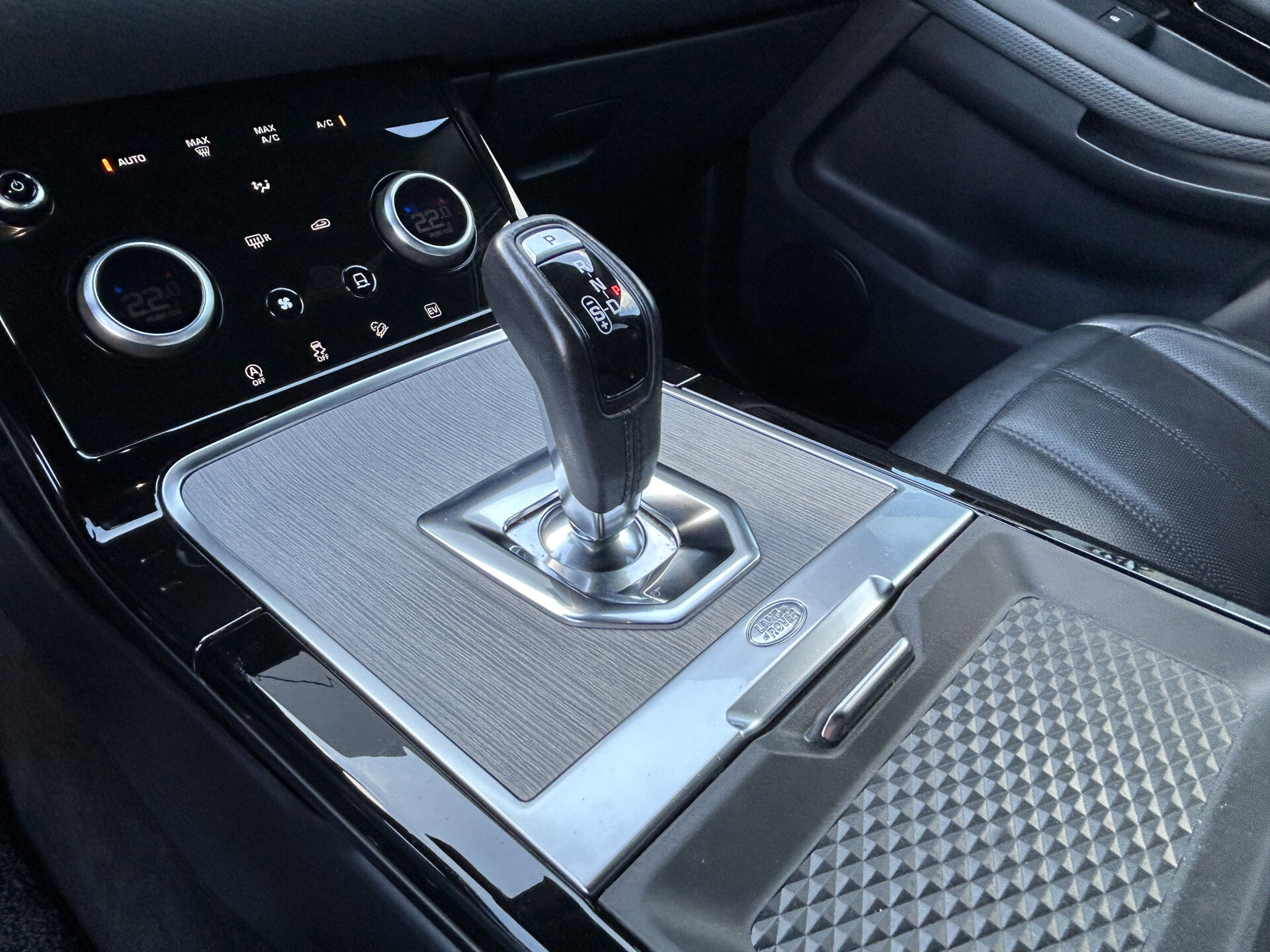 Land Rover Range Rover Evoque P300e 309pk AWD S - Afbeelding 3