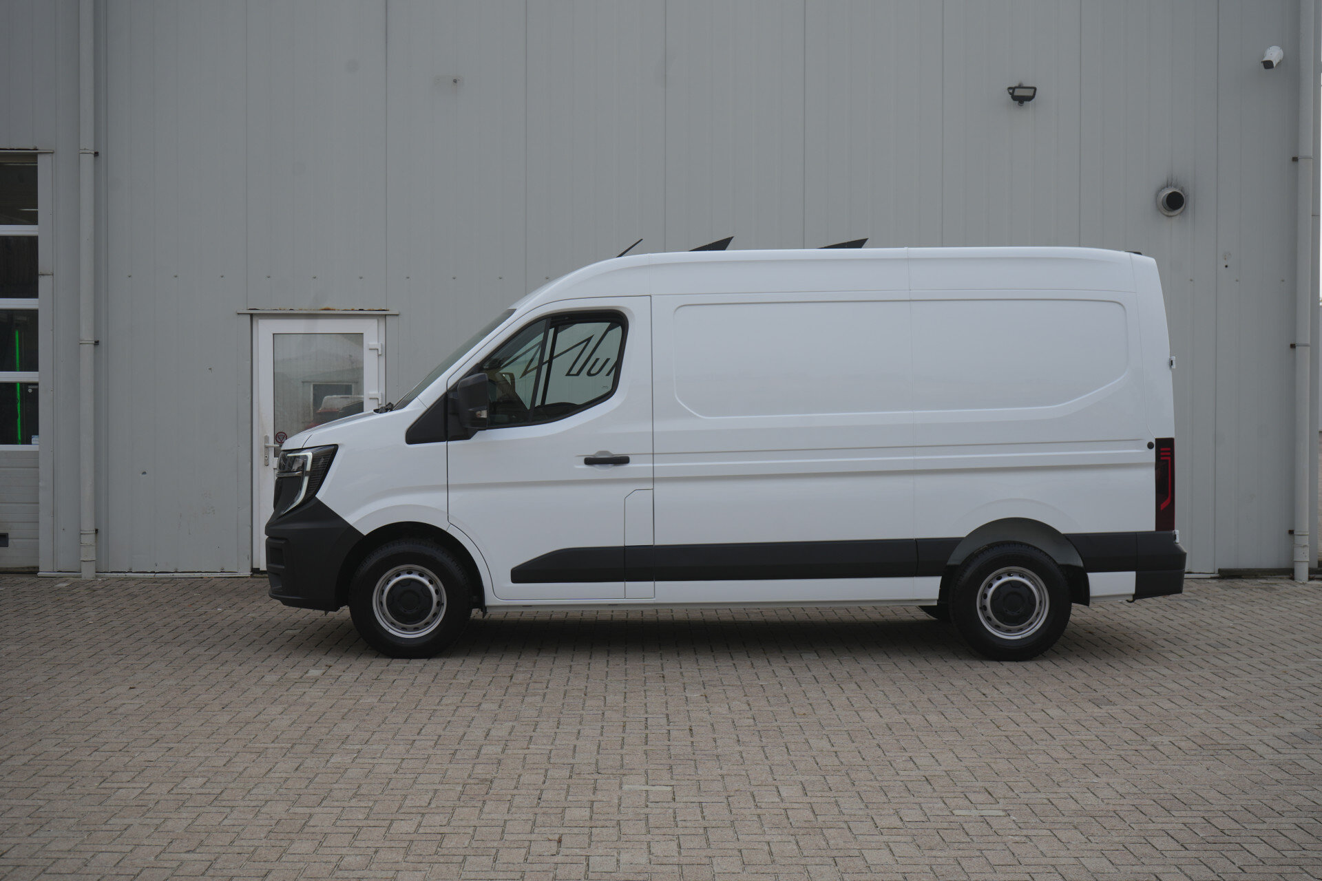 Renault Master T35 2.0 dCi 130 L2H2 Advance - Afbeelding 2