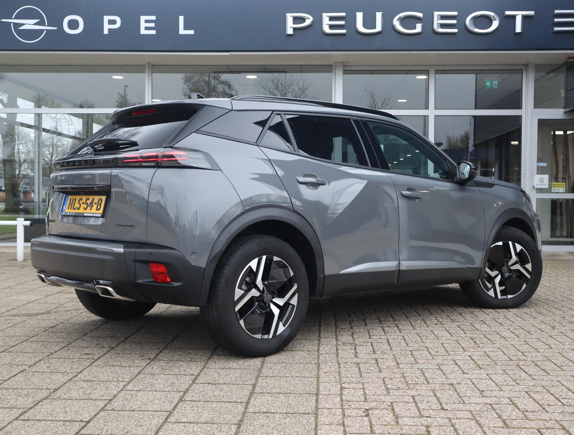 Peugeot 2008 SUV Allure Mild Hybride 145PK e-DCS6 Automaat, Rijklaarprijs, Navigatie 360 Camera Adaptieve Cruise Control DAB+ LED - Afbeelding 4