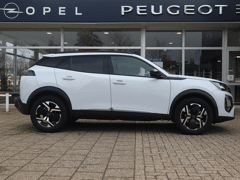 Peugeot 2008 SUV Allure Mild Hybride 145PK e-DCS6 Automaat, Rijklaarprijs, Navigatie 360 Camera Adaptieve Cruise Control DAB+ LED - Afbeelding 3