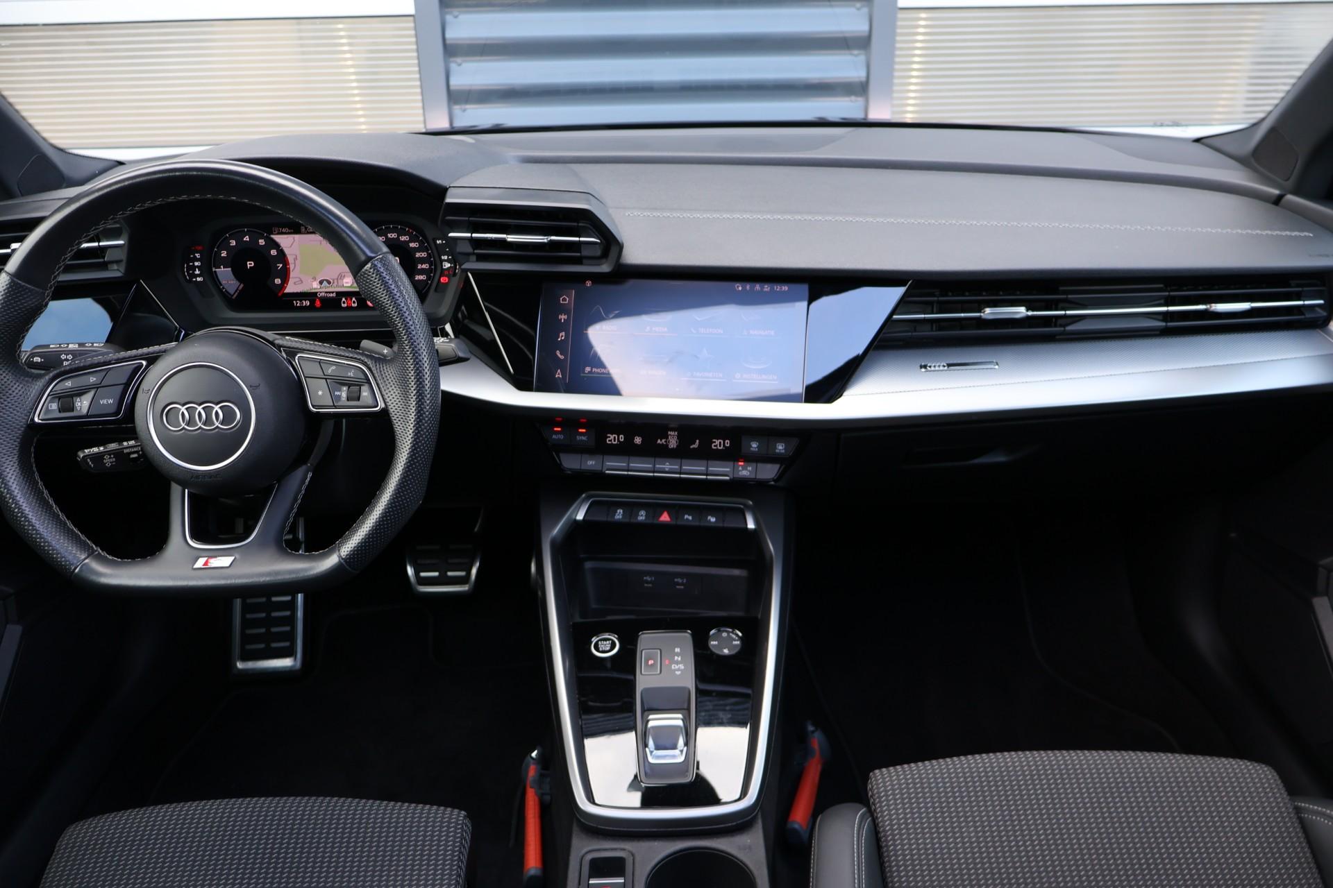 Audi A3 Sportback 30 TFSI 110pk S-tronic S Edition - Afbeelding 5