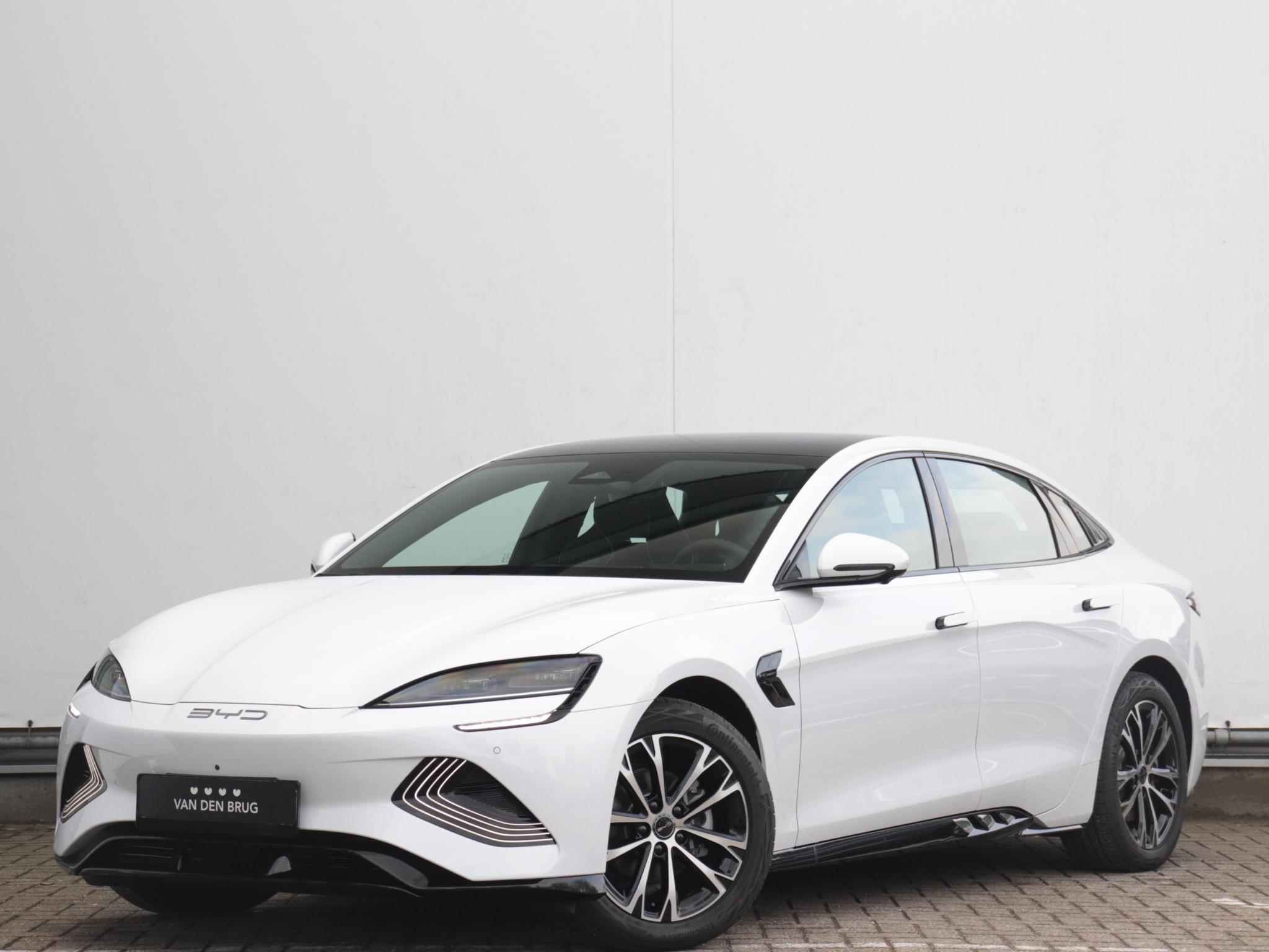 BYD SEAL Business RWD 61.4 kWh - Afbeelding 1