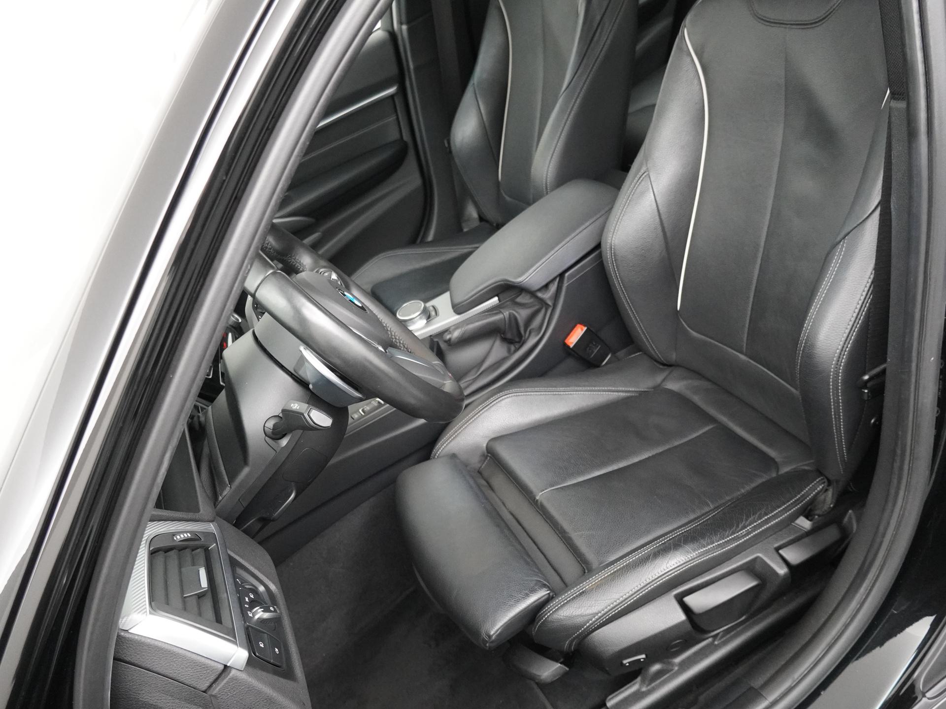 BMW 3 Serie 320i Edition M Sport Shadow Executive - Afbeelding 4