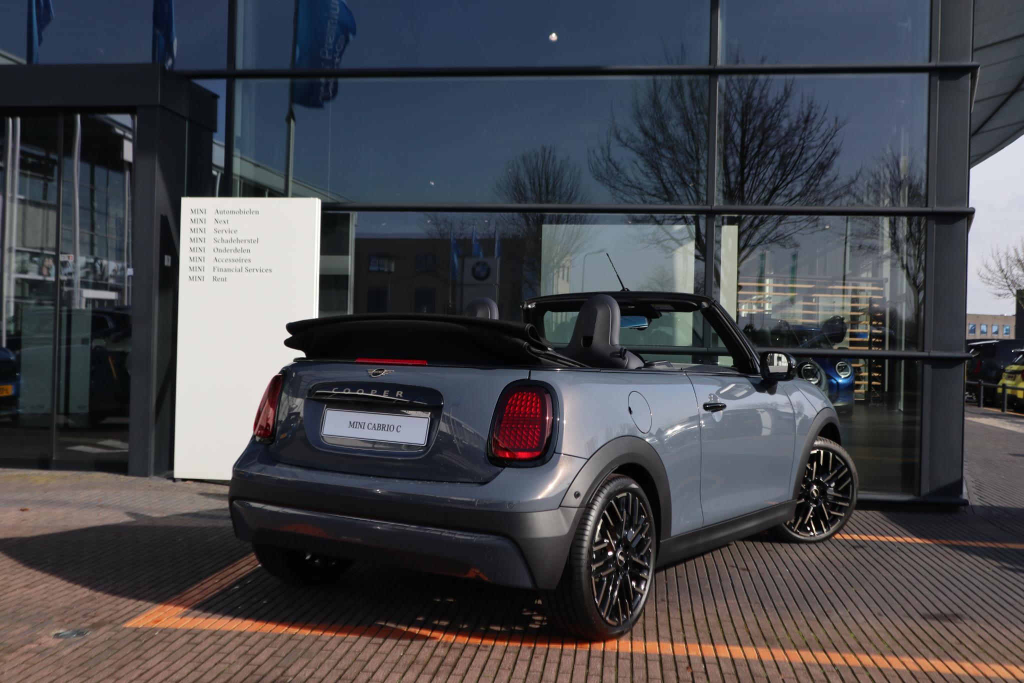 MINI Cooper Cabrio C - Afbeelding 3