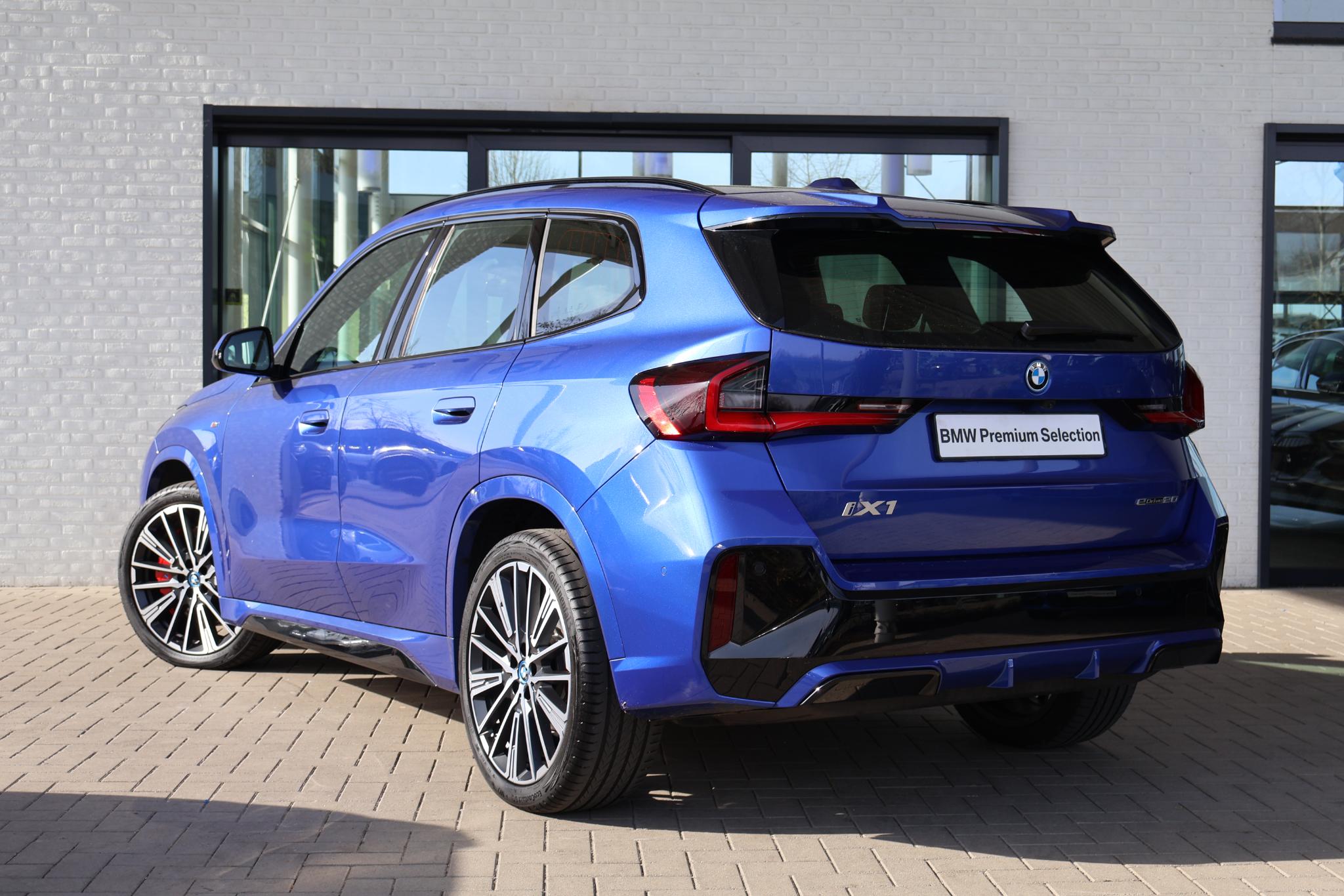 BMW iX1 eDrive20 - Afbeelding 4