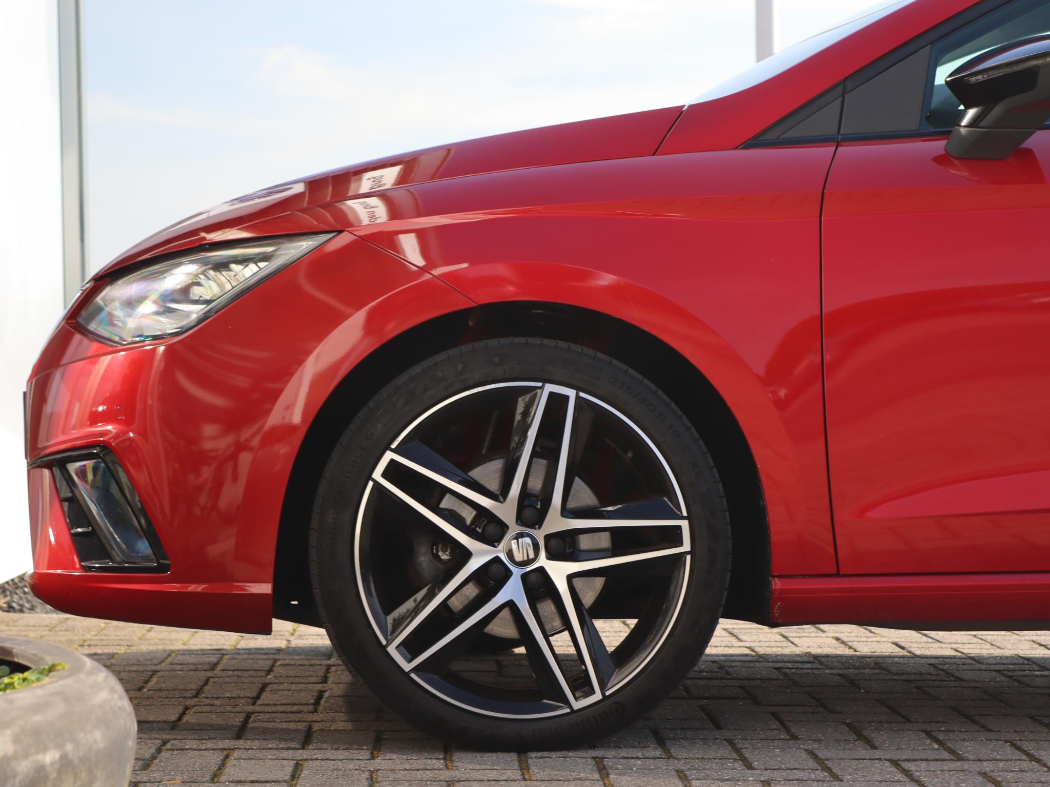 SEAT Ibiza 1.0 TSI 116 pk FR Business Intense - Afbeelding 2