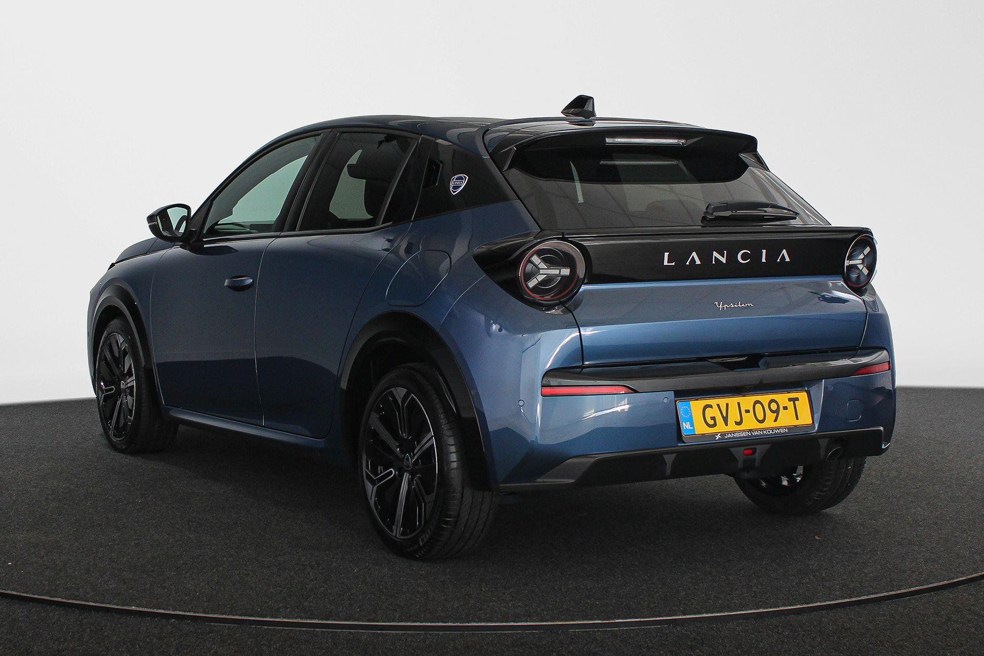 Lancia Ypsilon 1.2 Turbo Hybrid Edizione Cassina Limitata - Afbeelding 4