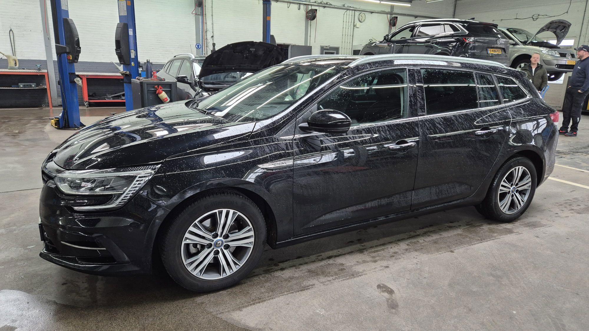 Renault Megane E-Tech Estate Plug-In Hybrid 160 Intens - Afbeelding 5