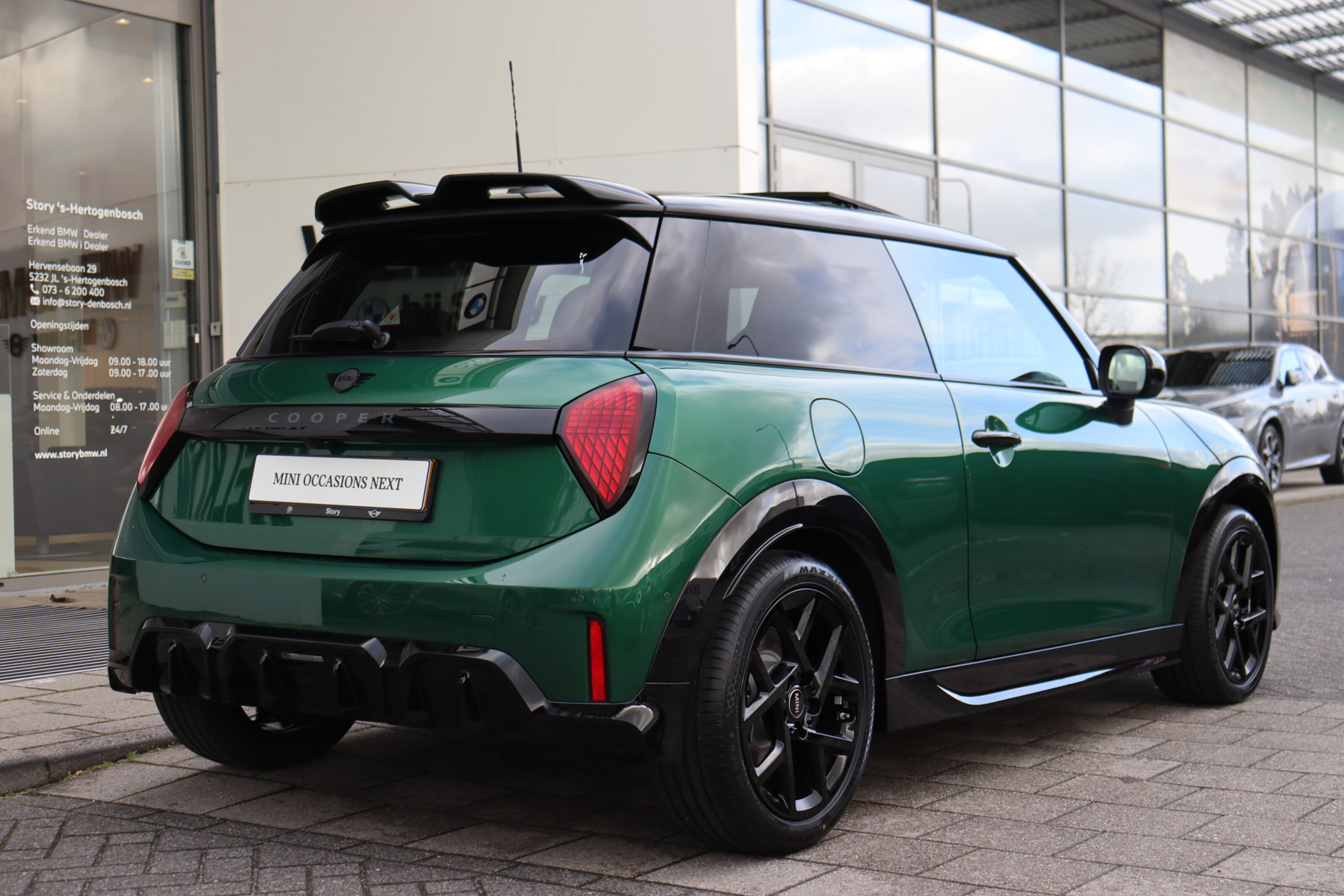 MINI 3-Deurs 7