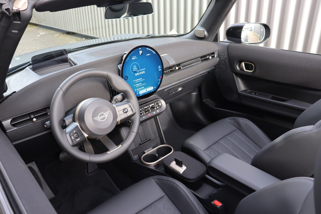 MINI Cooper Cabrio 13