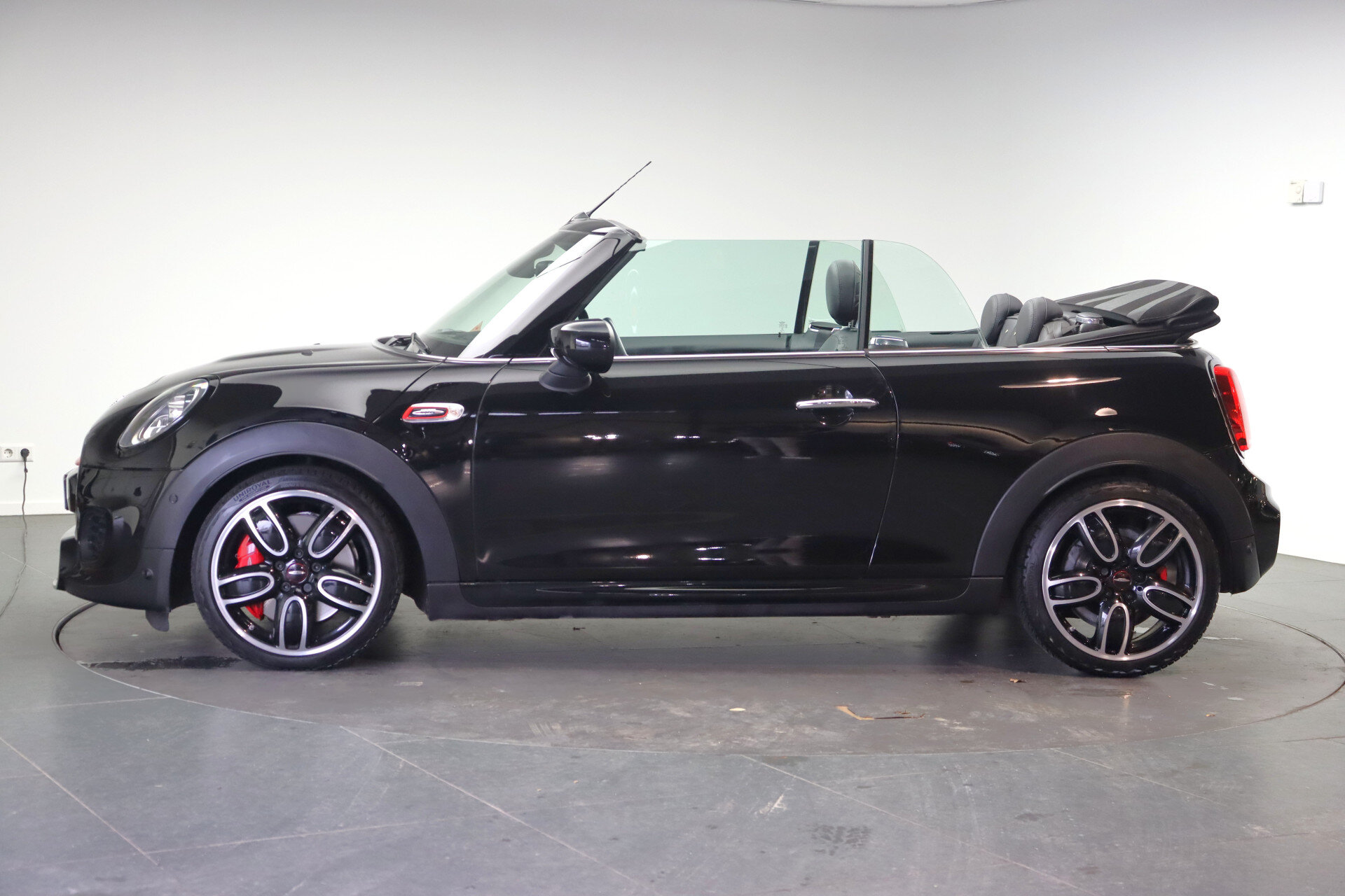MINI Cooper Cabrio John Works Chili - Afbeelding 3