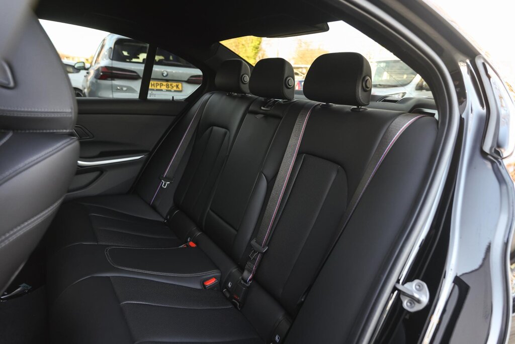 BMW 3 Serie 16