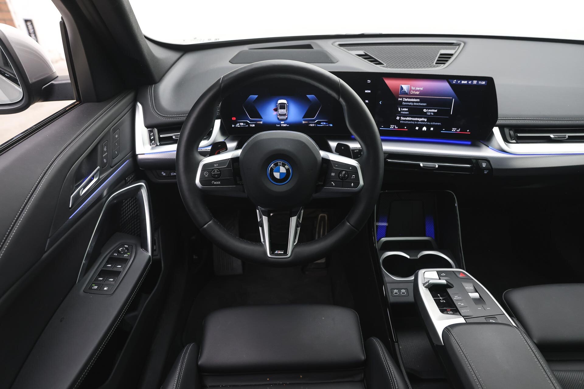 BMW X1 xDrive25e High Executive M Sport Automaat - Afbeelding 3