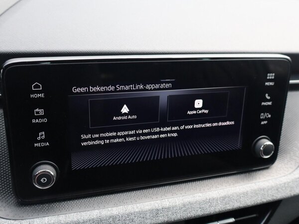Apple Carplay/Android Auto