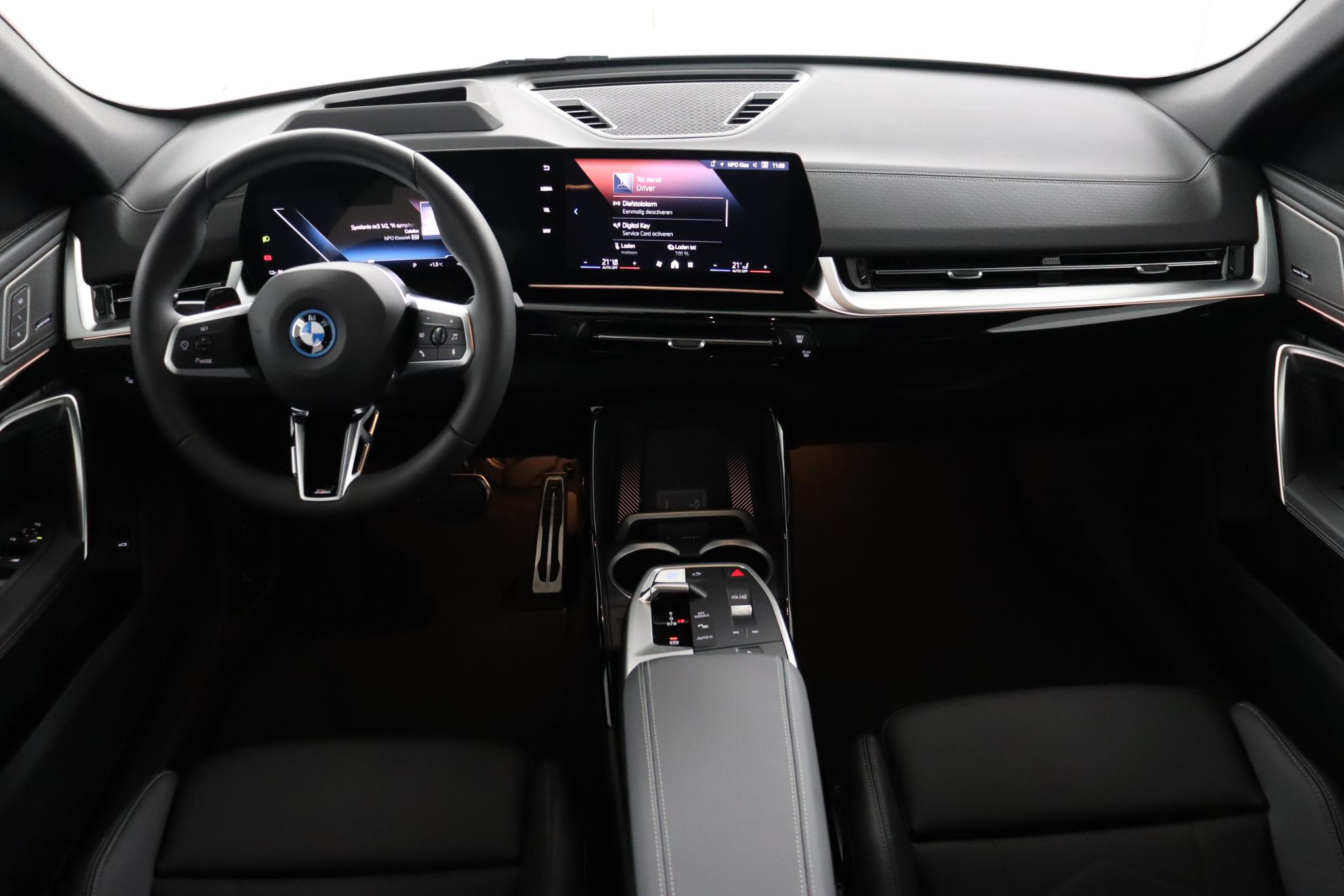 BMW iX2 eDrive20 67 kWh M Sport Edition - Afbeelding 4