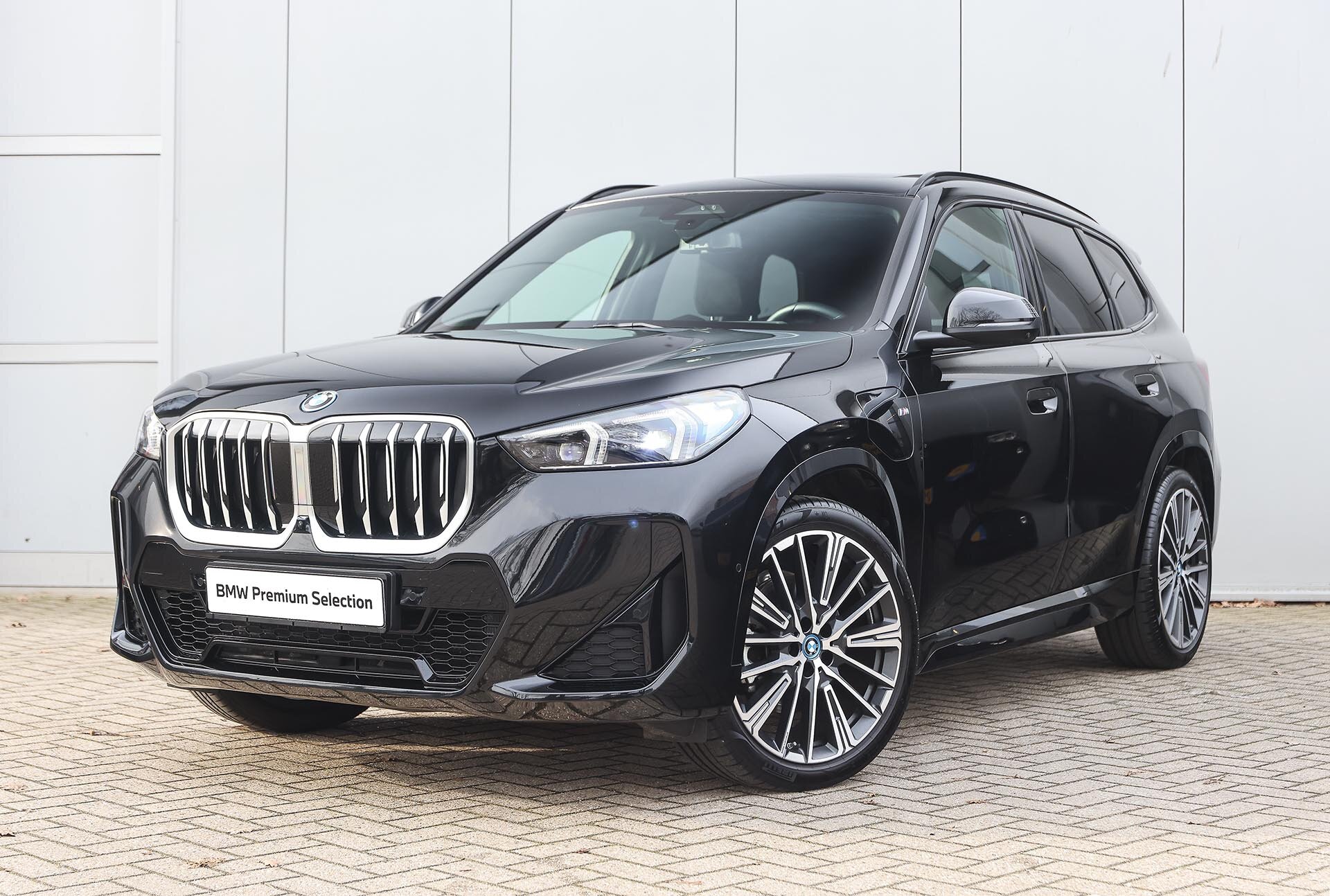 BMW X1 xDrive25e High Executive M Sport Automaat