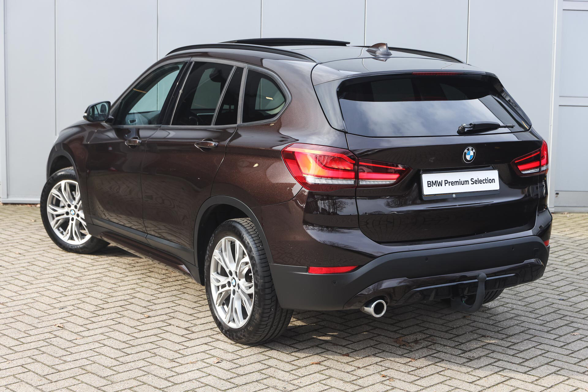 BMW X1 sDrive18i Automaat - Afbeelding 2