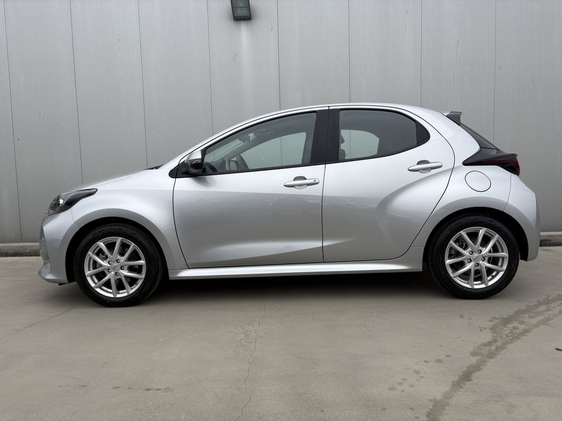 Toyota Yaris 1.5 Hybrid Active - Afbeelding 2