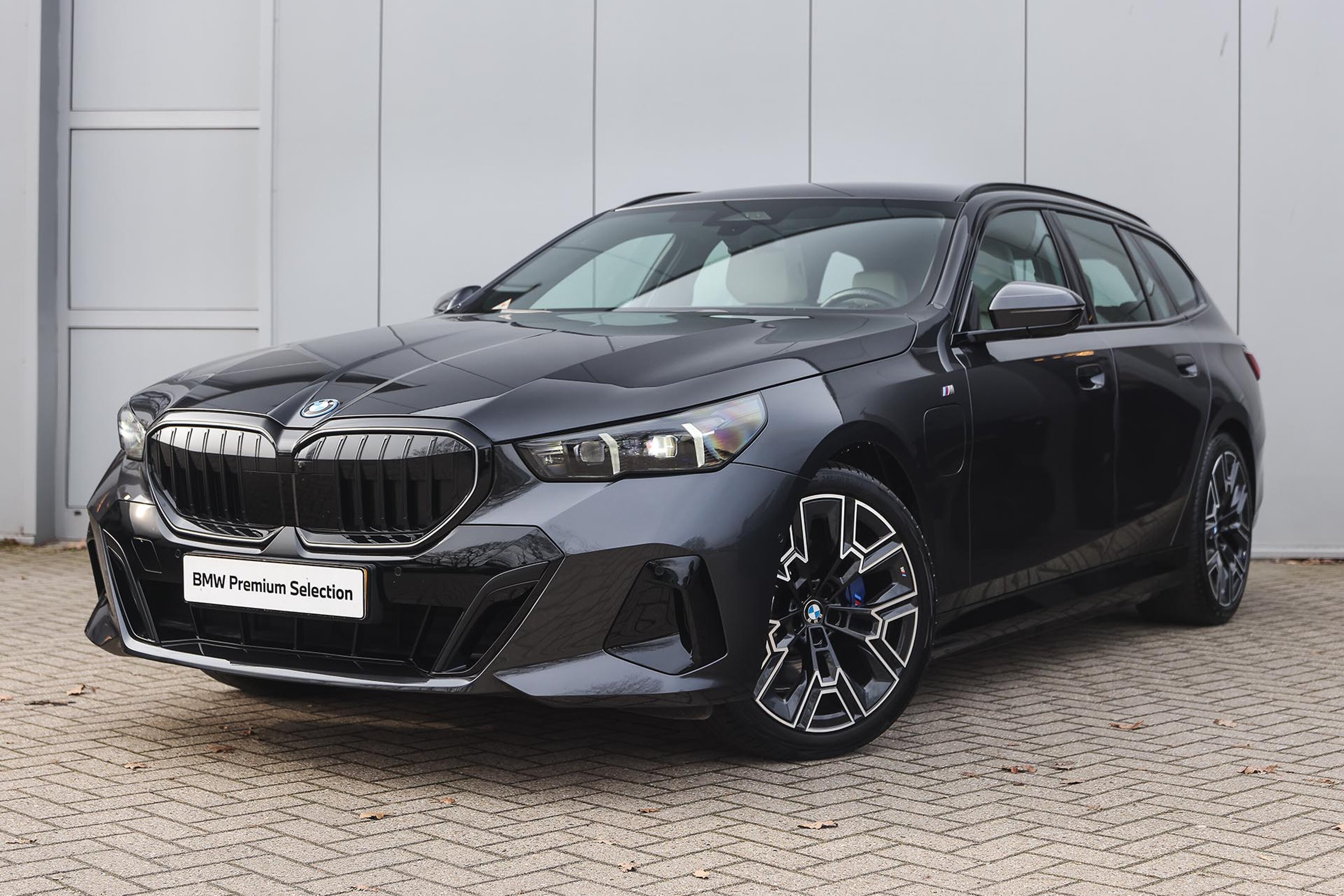 BMW 5 Serie Touring 530e M Sport Automaat