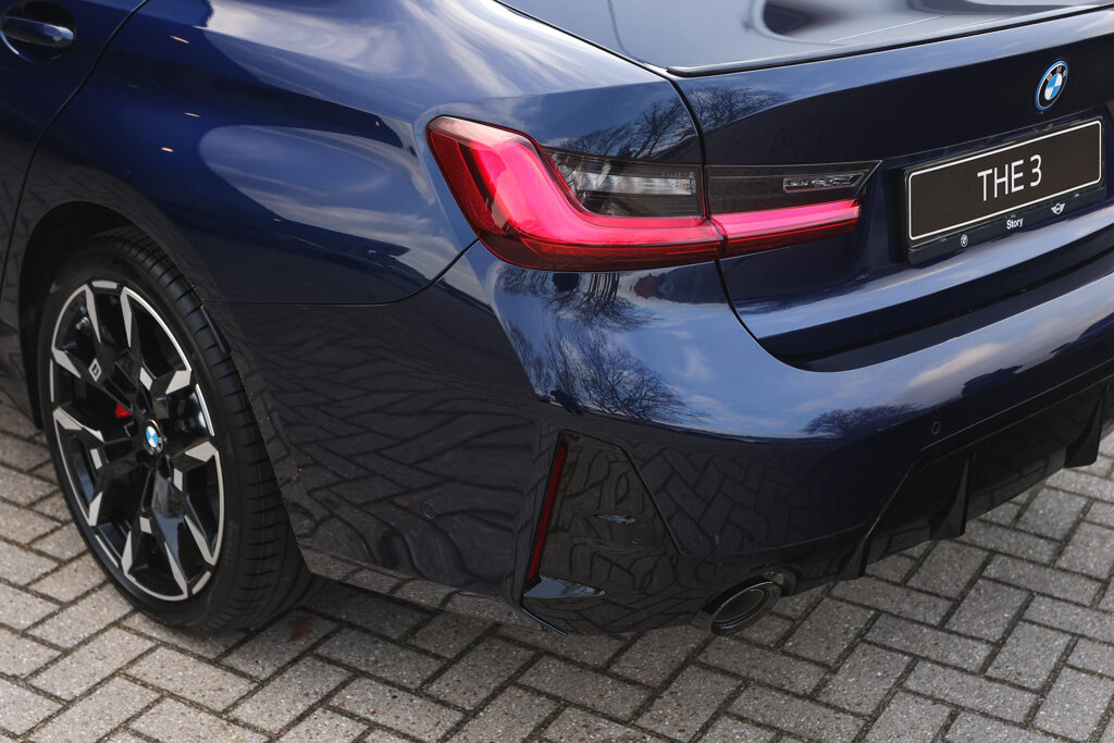 BMW 3 Serie 32