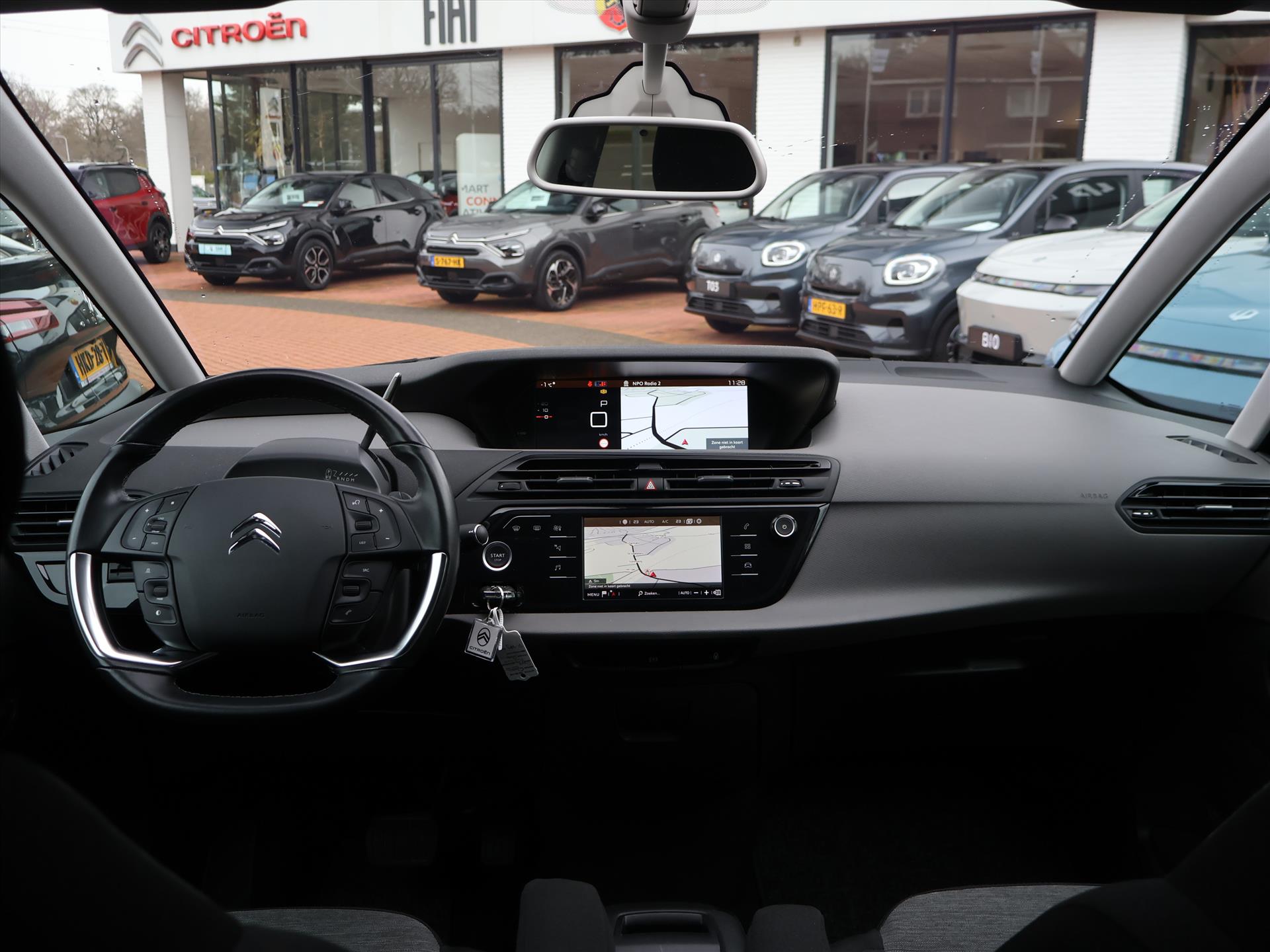 Citroën Grand C4 Spacetourer PureTech 130PK S&S EAT8 Automaat 7pers. Business, Rijklaarprijs | Navigatie | Camera | 3e zitrij - Afbeelding 5