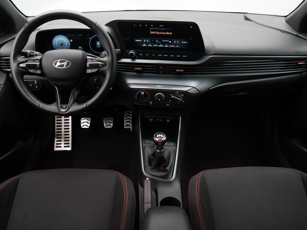 Hyundai i20 1.2 N Line | Navigatie | Private lease 429 p.m. - Afbeelding 3