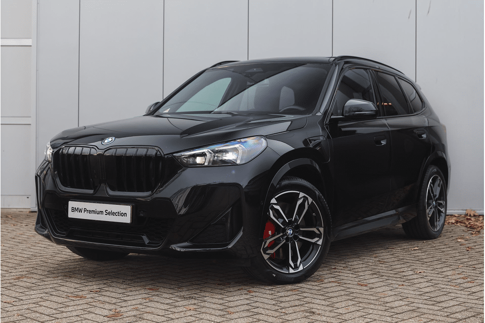 BMW X1 xDrive25e M Sport Automaat - Afbeelding 1