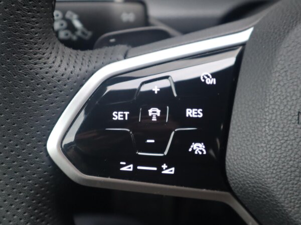 cruise control adaptief met Stop&Go en stuurhulp