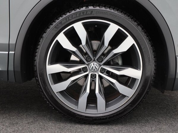 lichtmetalen velgen 6-spaaks 20" lichtmetalen velgen 6-spaaks 20"